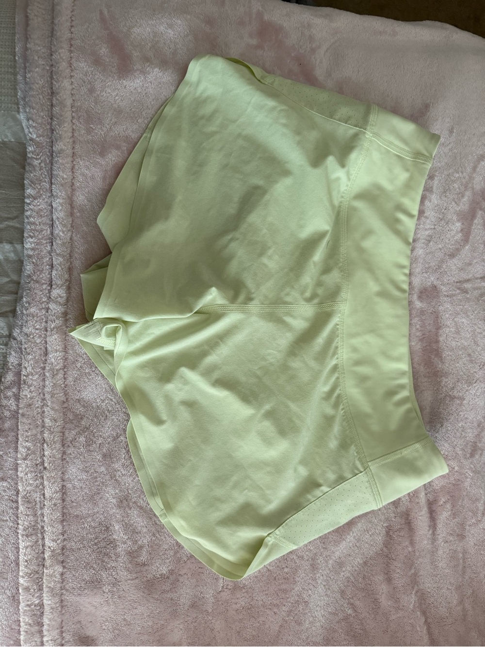 Athleta Light Yellow Seamless High-Waist Lounge Shorts